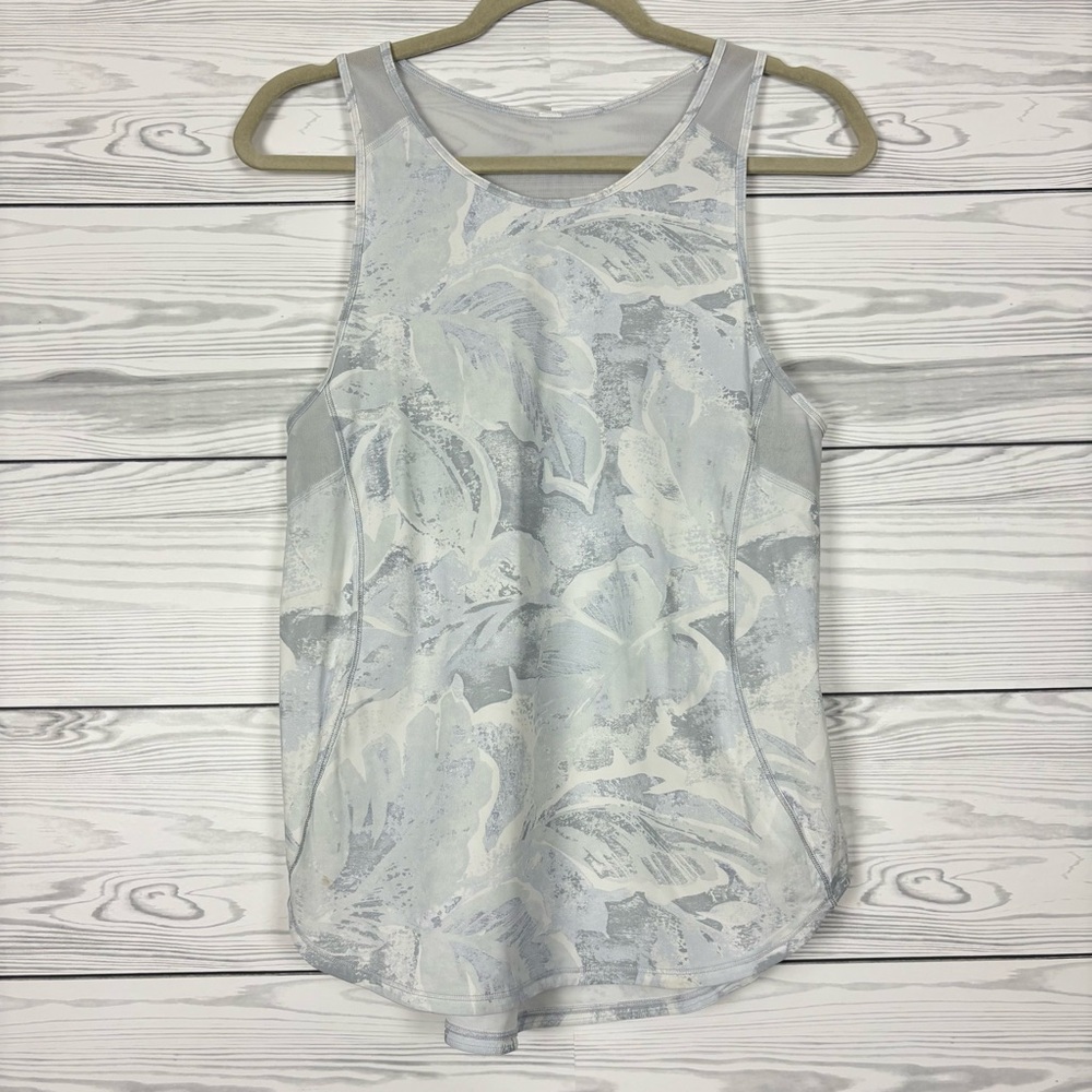 Lululemon Sculpt Tank Top Gray/White Print Size 6